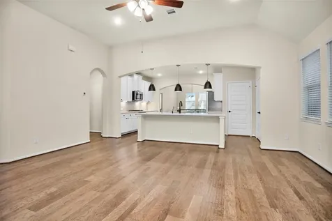 120 Dina Lane Montgomery TX 77356