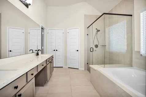 120 Dina Lane Montgomery TX 77356