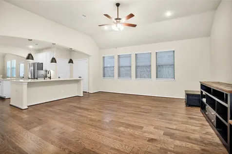 120 Dina Lane Montgomery TX 77356
