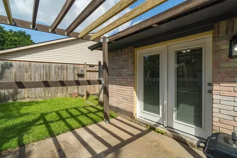 16238 Brookford Drive Houston TX 77059