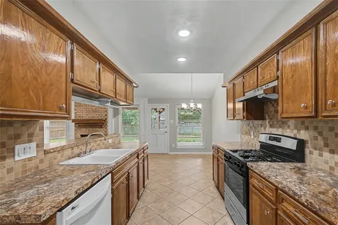 4014 Sandlewood Drive Pasadena TX 77504