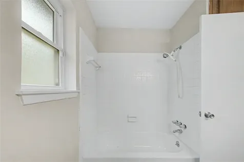 4014 Sandlewood Drive Pasadena TX 77504