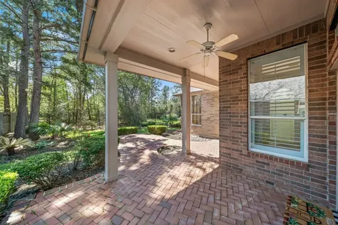 7 Sovereign Way Conroe TX 77384