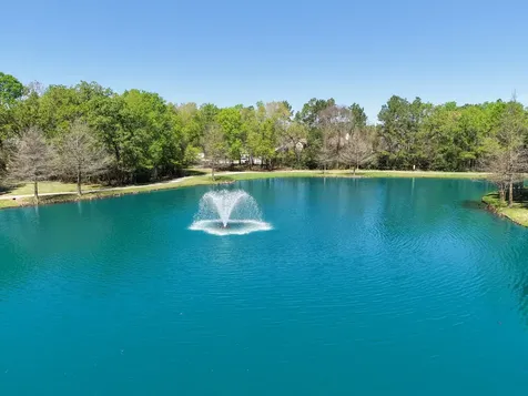 7 Sovereign Way Conroe TX 77384
