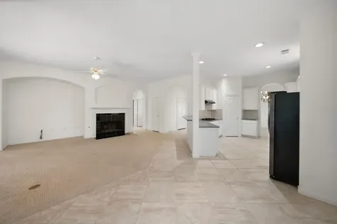 7 Sovereign Way Conroe TX 77384