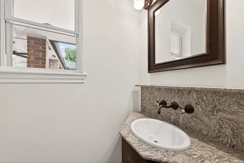 3031 Broadmoor Drive Sugar Land TX 77478