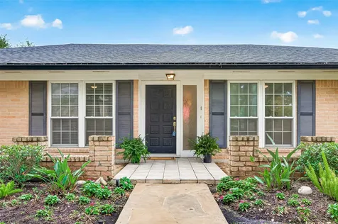 3031 Broadmoor Drive Sugar Land TX 77478