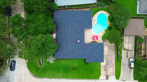 3031 Broadmoor Drive Sugar Land TX 77478