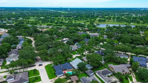 3031 Broadmoor Drive Sugar Land TX 77478