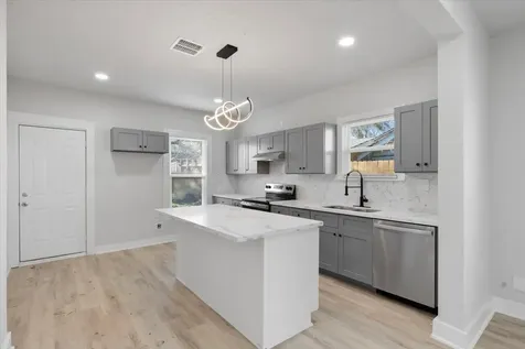1118 Elliston Street Houston TX 77023