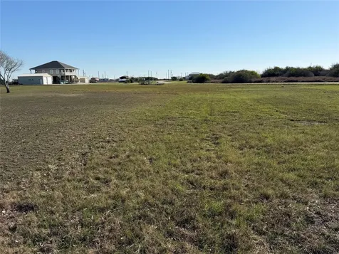 58 Sea Urchin Lane Palacios TX 77465