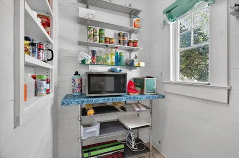 2407 37th Street Galveston TX 77550