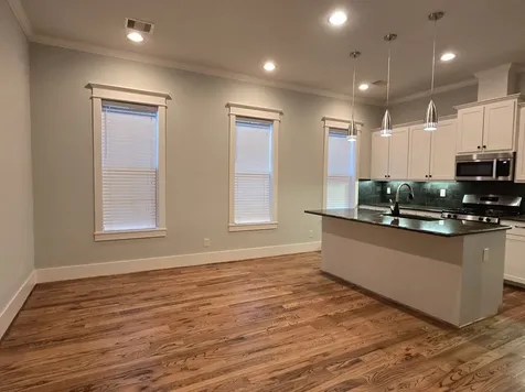 4109 Allen Street Houston TX 77007