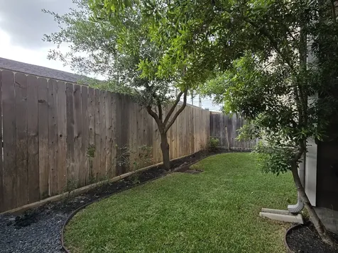 4109 Allen Street Houston TX 77007