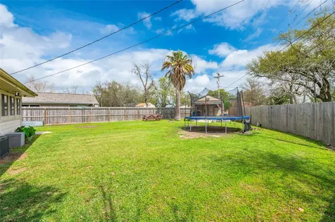 2428 9th Street N Texas City TX 77590