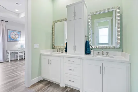 3733 Biscayne Beach Road Crystal Beach TX 77650