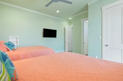 3733 Biscayne Beach Road Crystal Beach TX 77650
