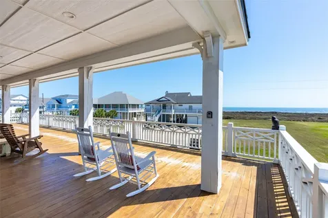 3733 Biscayne Beach Road Crystal Beach TX 77650