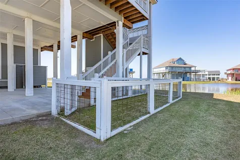 3733 Biscayne Beach Road Crystal Beach TX 77650