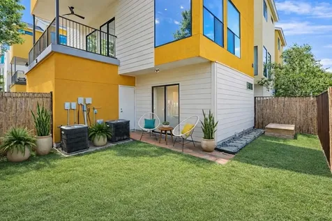 4302 Spencer Street Houston TX 77007