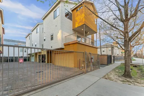 4302 Spencer Street Houston TX 77007