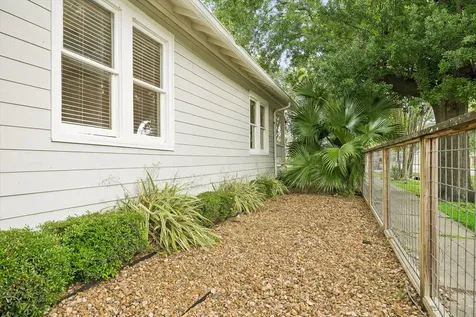 1201 Tulane Street Houston TX 77008