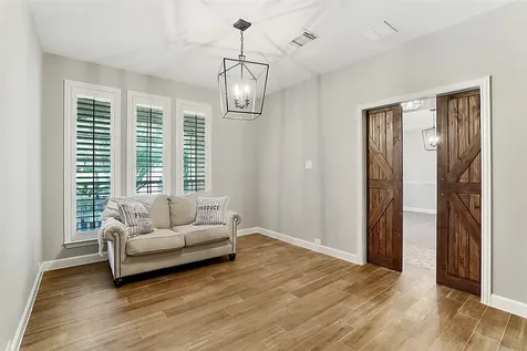 87 N Concord Valley Circle The Woodlands TX 77382