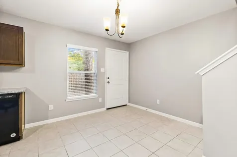 443 Mesquite Livingston TX 77351