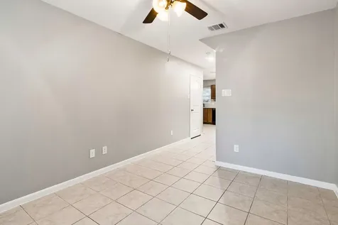 443 Mesquite Livingston TX 77351