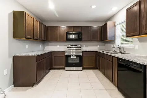 443 Mesquite Livingston TX 77351