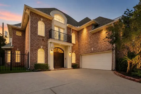5322 Val Verde Street Houston TX 77056