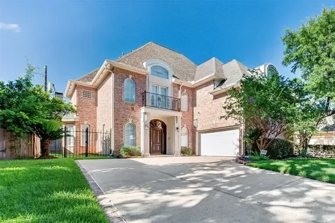 5322 Val Verde Street Houston TX 77056