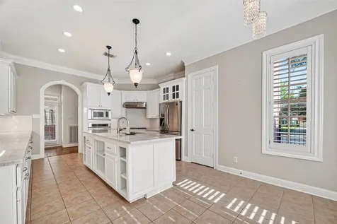 5322 Val Verde Street Houston TX 77056