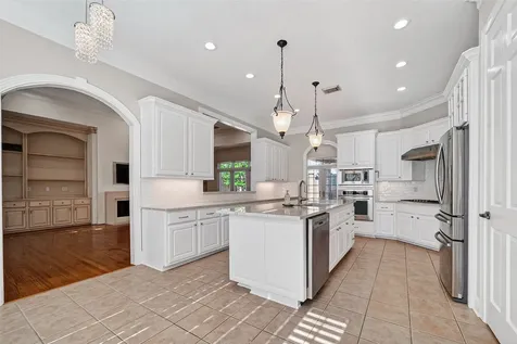 5322 Val Verde Street Houston TX 77056