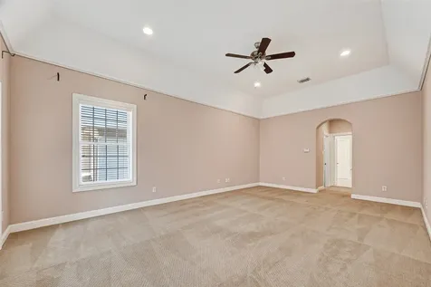 5322 Val Verde Street Houston TX 77056