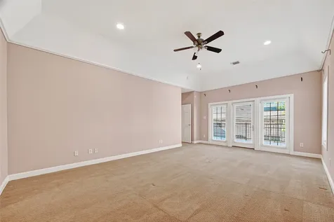 5322 Val Verde Street Houston TX 77056
