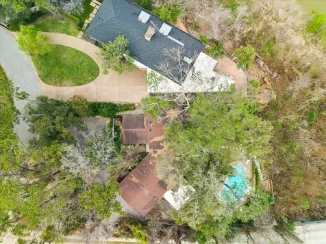 202 Pine Hollow Lane Houston TX 77056