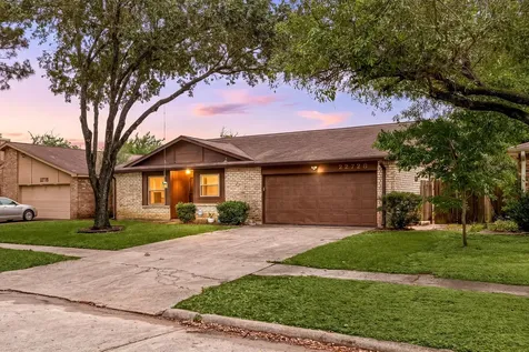 22723 Braken Carter Lane Katy TX 77449