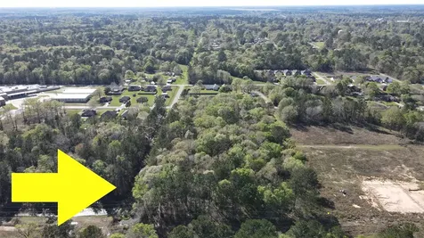 000 Culberson Street Cleveland TX 77327