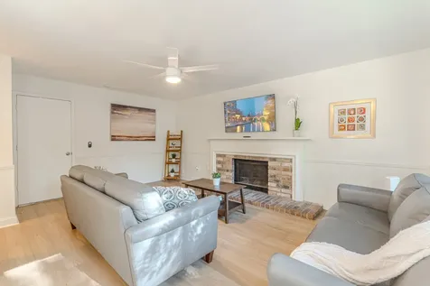 18 Cottage Grove Place The Woodlands TX 77381