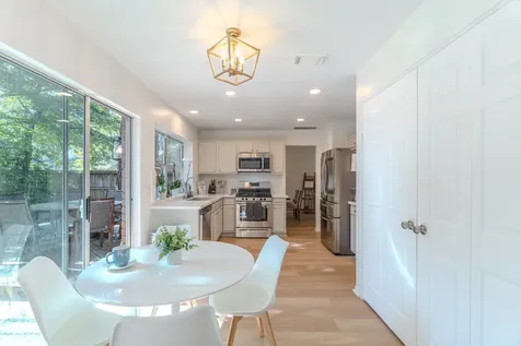 18 Cottage Grove Place The Woodlands TX 77381