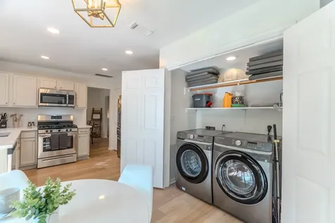 18 Cottage Grove Place The Woodlands TX 77381