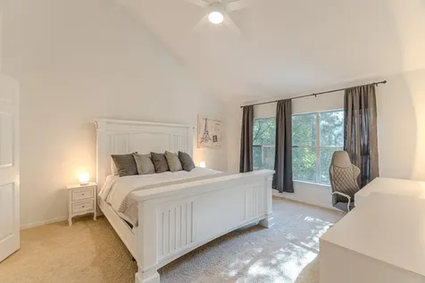 18 Cottage Grove Place The Woodlands TX 77381