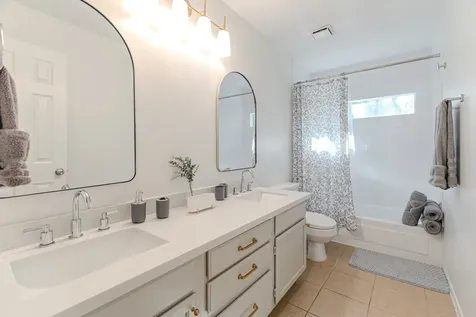 18 Cottage Grove Place The Woodlands TX 77381