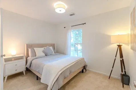 18 Cottage Grove Place The Woodlands TX 77381