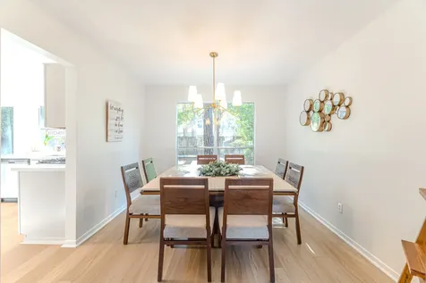 18 Cottage Grove Place The Woodlands TX 77381