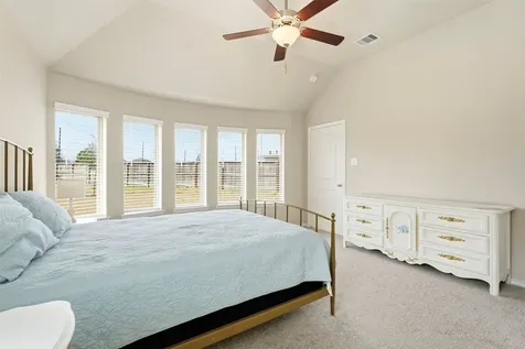 10526 Cabot Trail Iowa Colony TX 77583