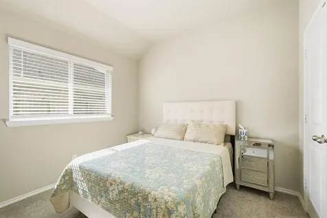 10526 Cabot Trail Iowa Colony TX 77583