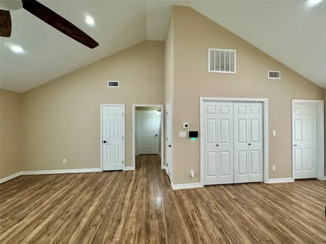534 Oakdale Drive Huntsville TX 77320