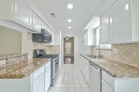 2922 Lakefield Way Sugar Land TX 77479